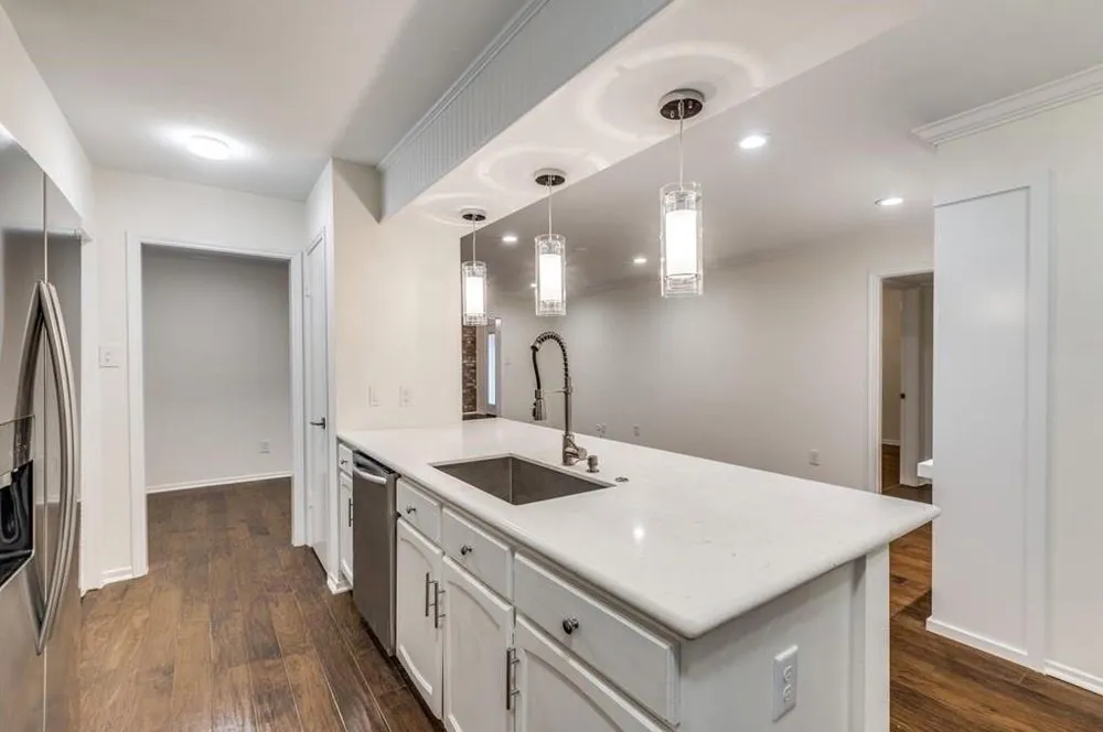 357 Post Oak Lane #304 Houston, TX 77024
