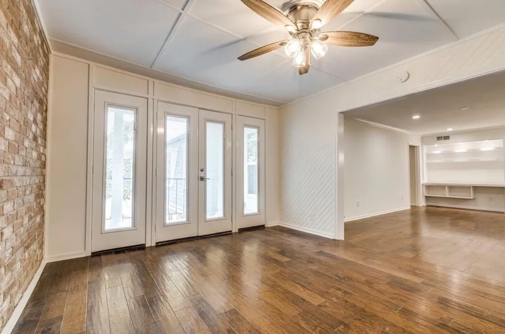 357 Post Oak Lane #304 Houston, TX 77024