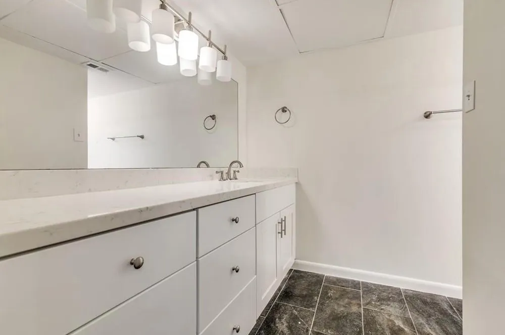 357 Post Oak Lane #304 Houston, TX 77024