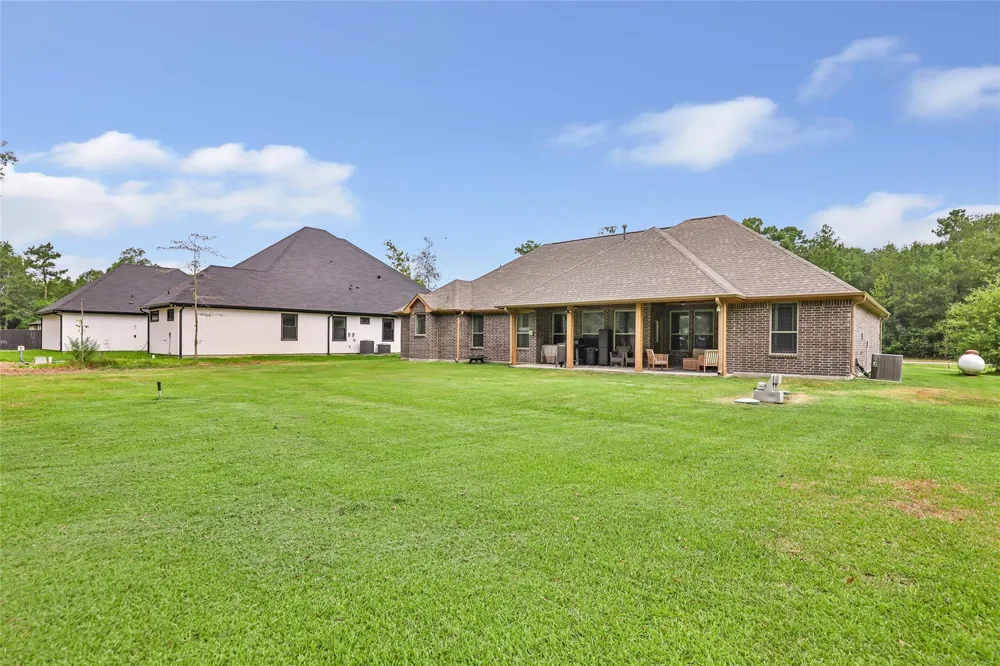 229 Road 66111 Dayton, TX 77535