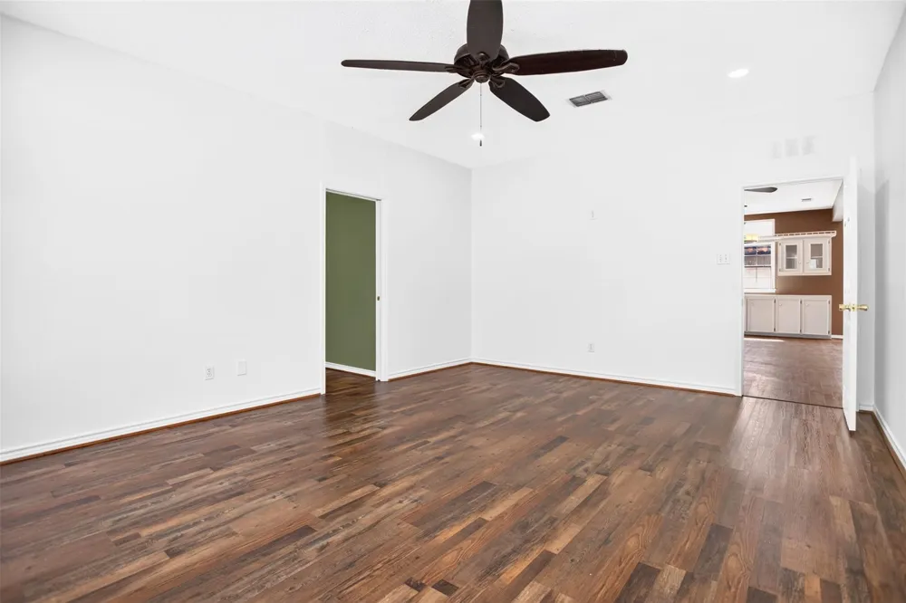 659 County Road 1535 Crockett, TX 75835