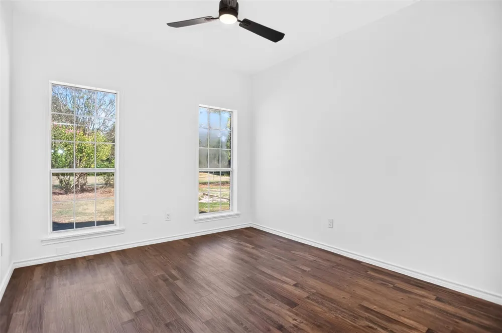 659 County Road 1535 Crockett, TX 75835