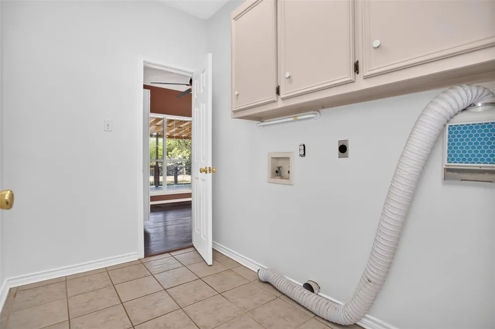 659 County Road 1535 Crockett, TX 75835