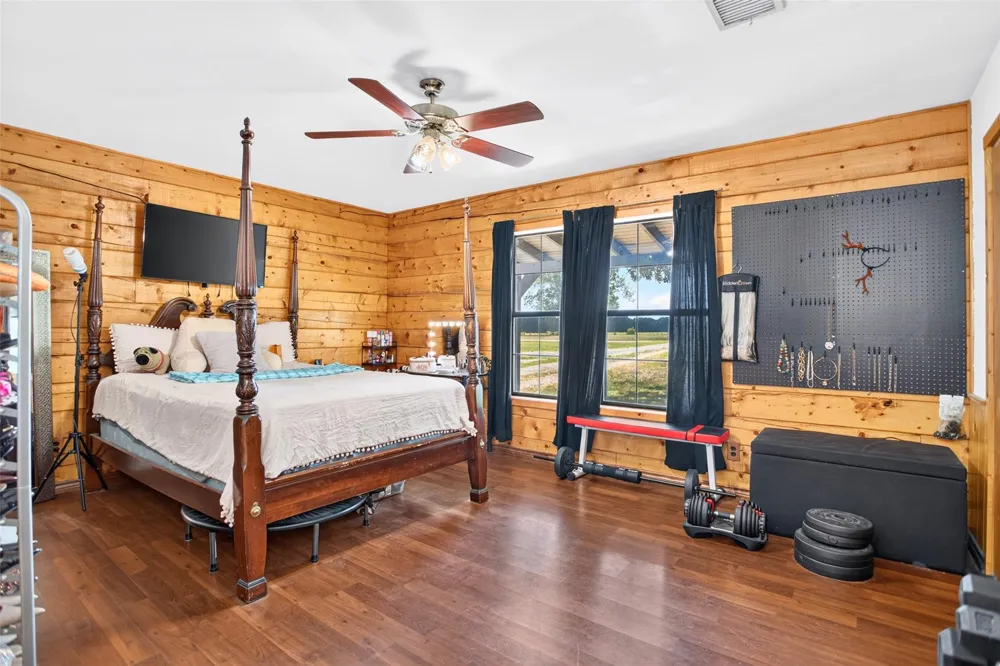 659 County Road 1535 Crockett, TX 75835