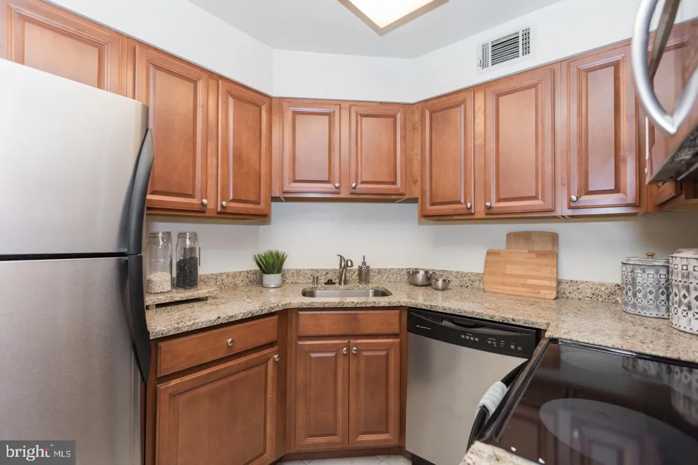 2031 CHANCELLOR STREET Philadelphia, PA 19103