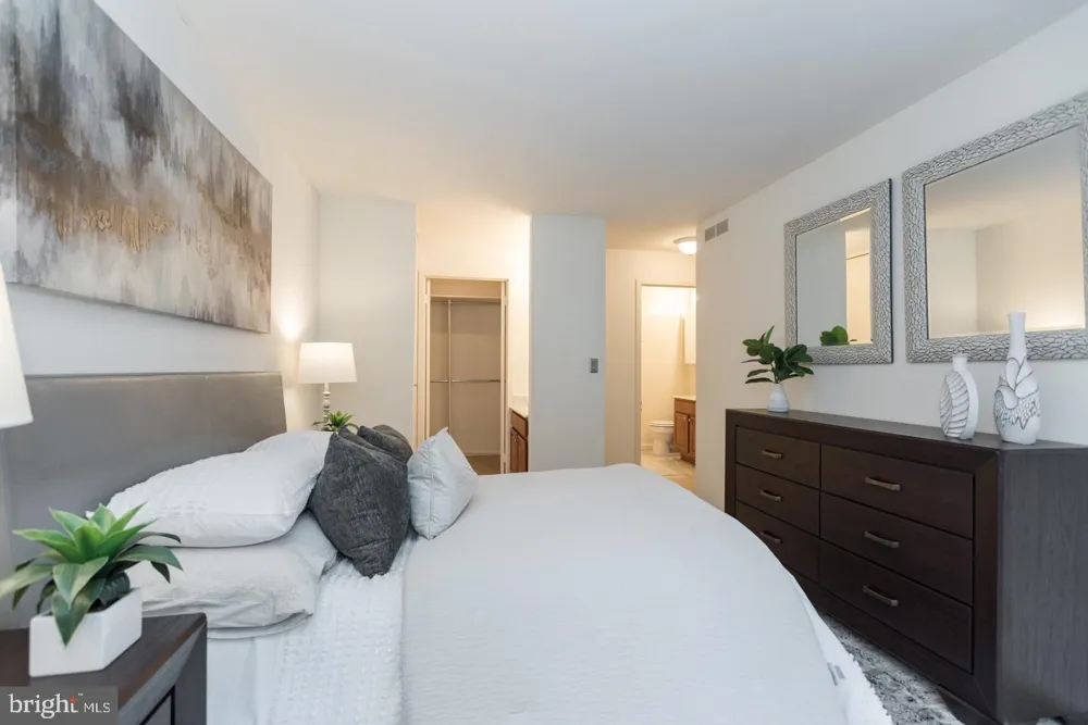2031 CHANCELLOR STREET Philadelphia, PA 19103