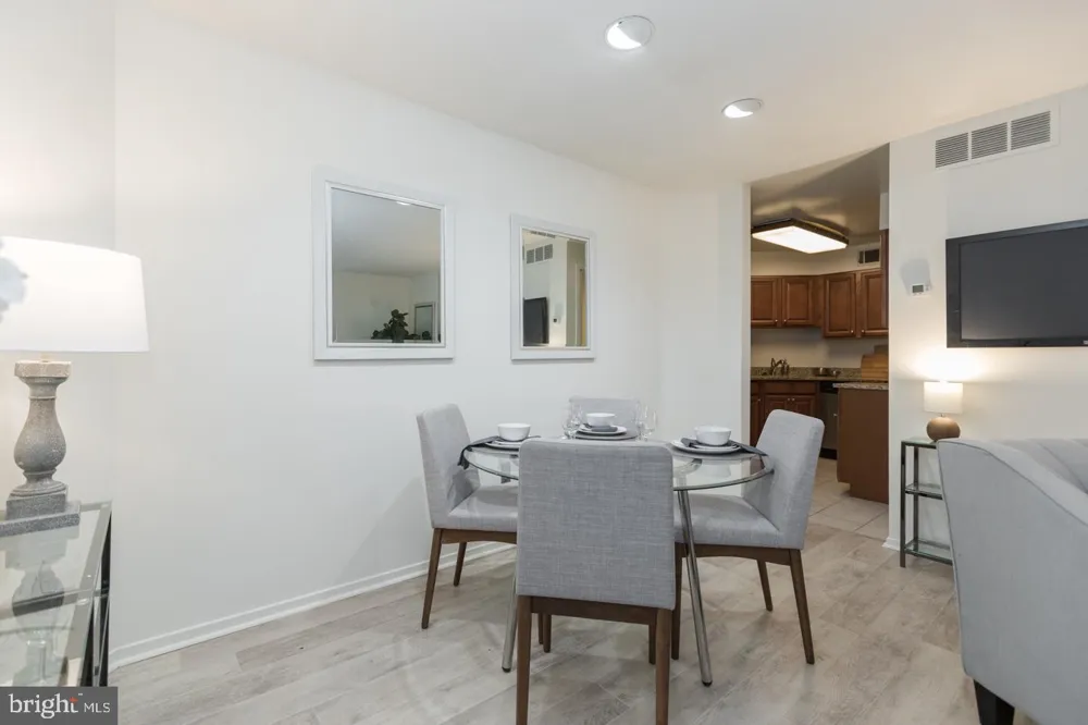 2031 CHANCELLOR STREET Philadelphia, PA 19103