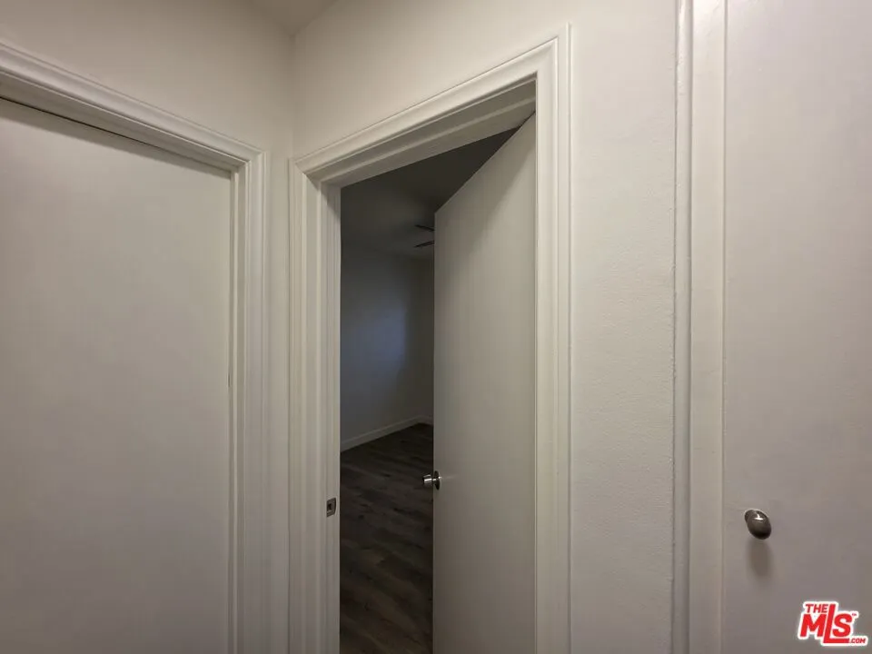 10734 Palms Boulevard #3 Los Angeles, CA 90034