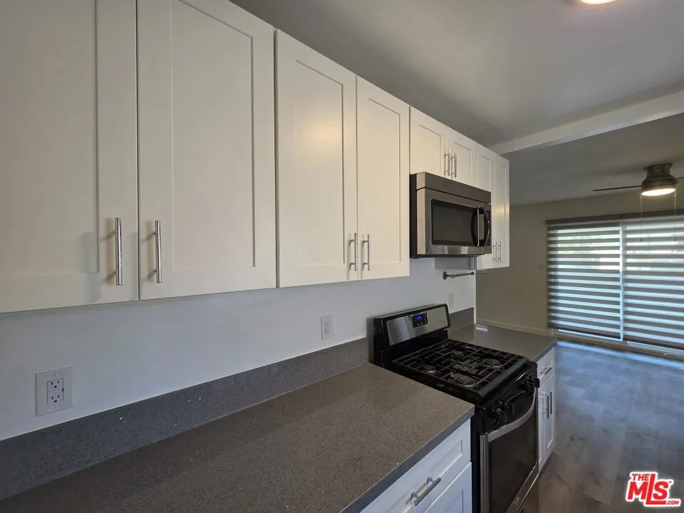 10734 Palms Boulevard #3 Los Angeles, CA 90034