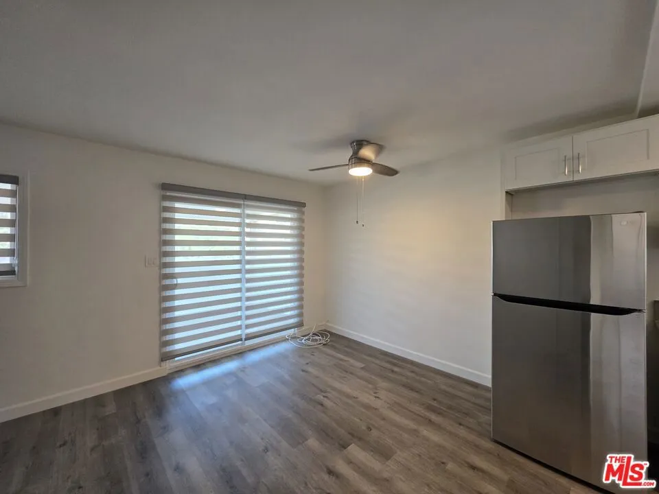 10734 Palms Boulevard #3 Los Angeles, CA 90034