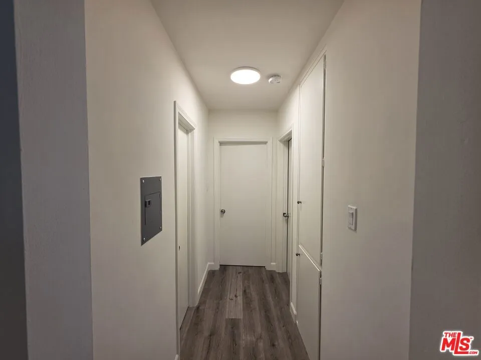 10734 Palms Boulevard #3 Los Angeles, CA 90034