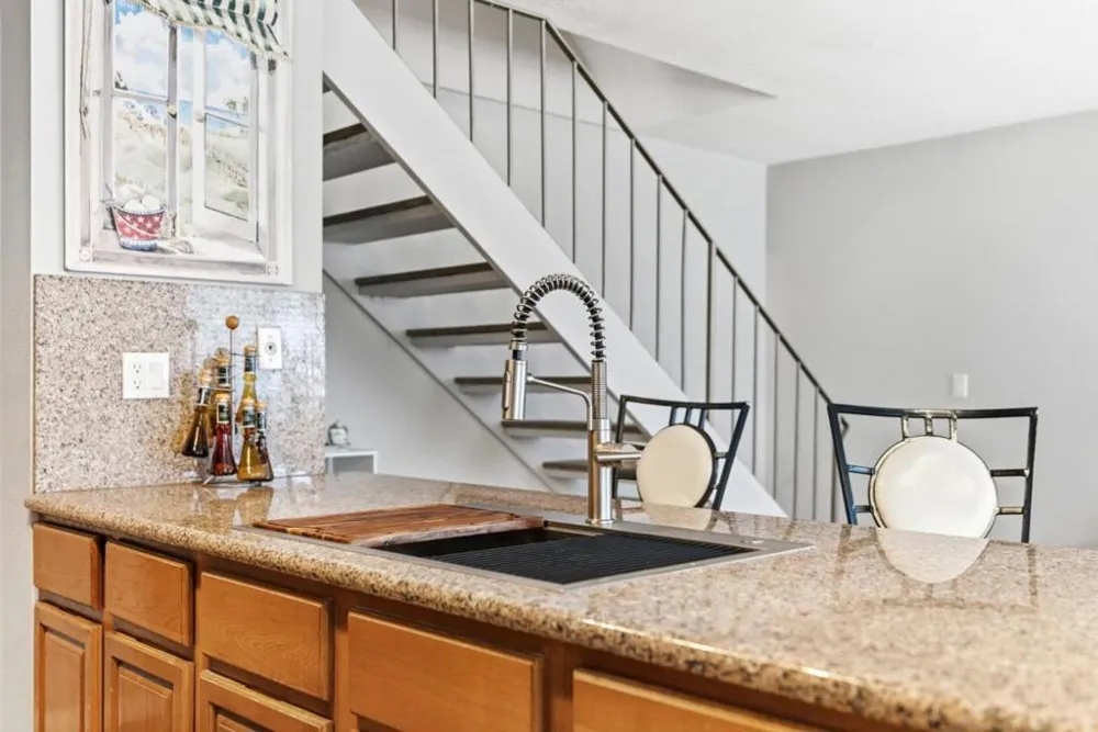 1147 Callas Lane #2 Capitola, CA 95010