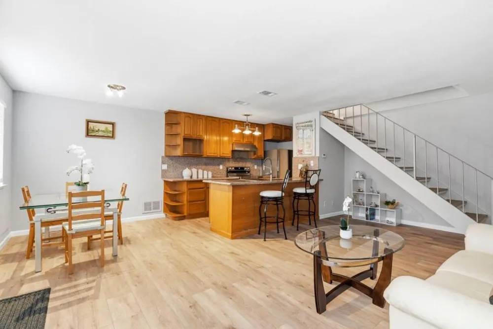 1147 Callas Lane #2 Capitola, CA 95010