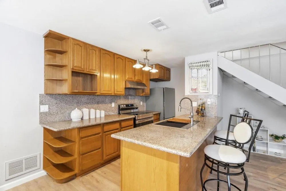 1147 Callas Lane #2 Capitola, CA 95010