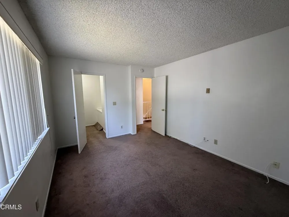 752 W Hemlock Street Port Hueneme, CA 93041