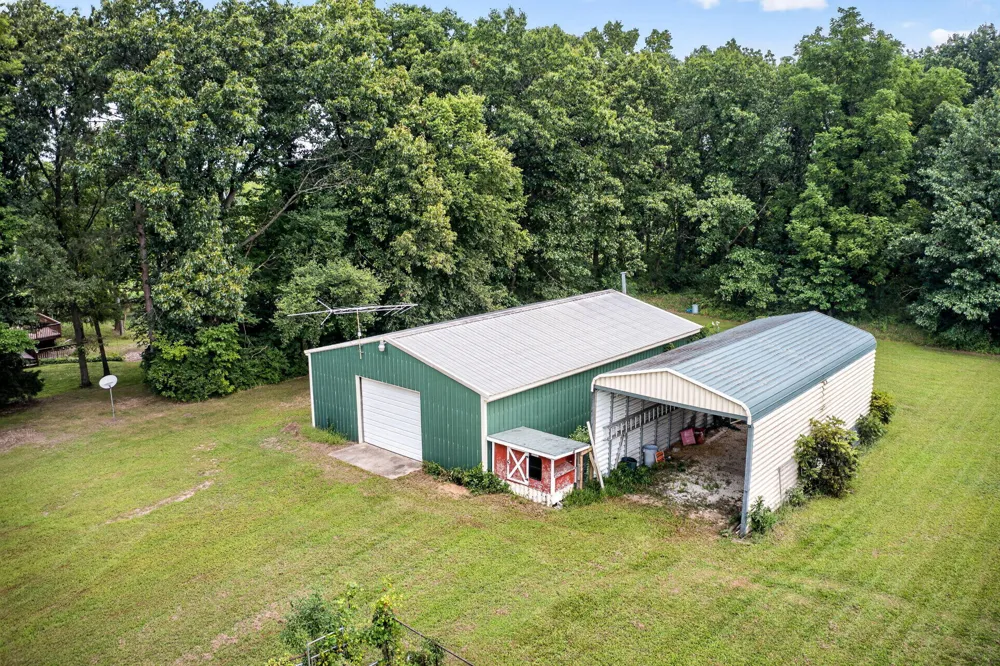 61519 Neaman Road Lockport Township, MI 49042