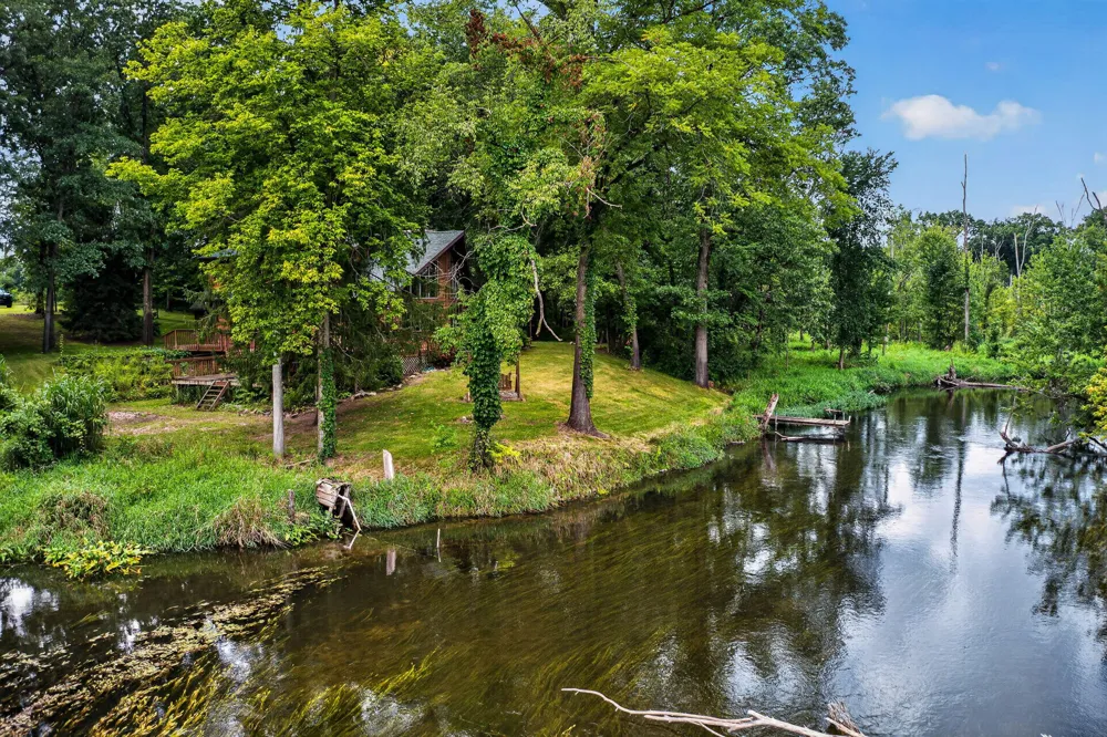 61519 Neaman Road Lockport Township, MI 49042
