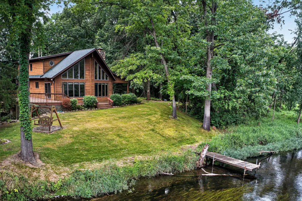 61519 Neaman Road Lockport Township, MI 49042