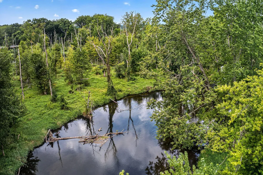 61519 Neaman Road Lockport Township, MI 49042