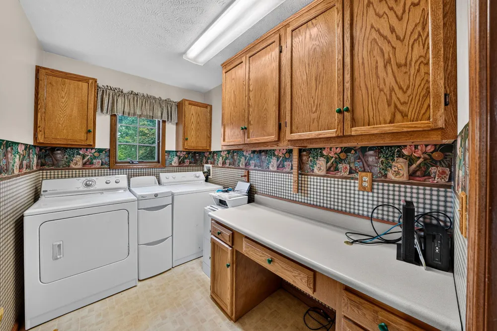 61519 Neaman Road Lockport Township, MI 49042