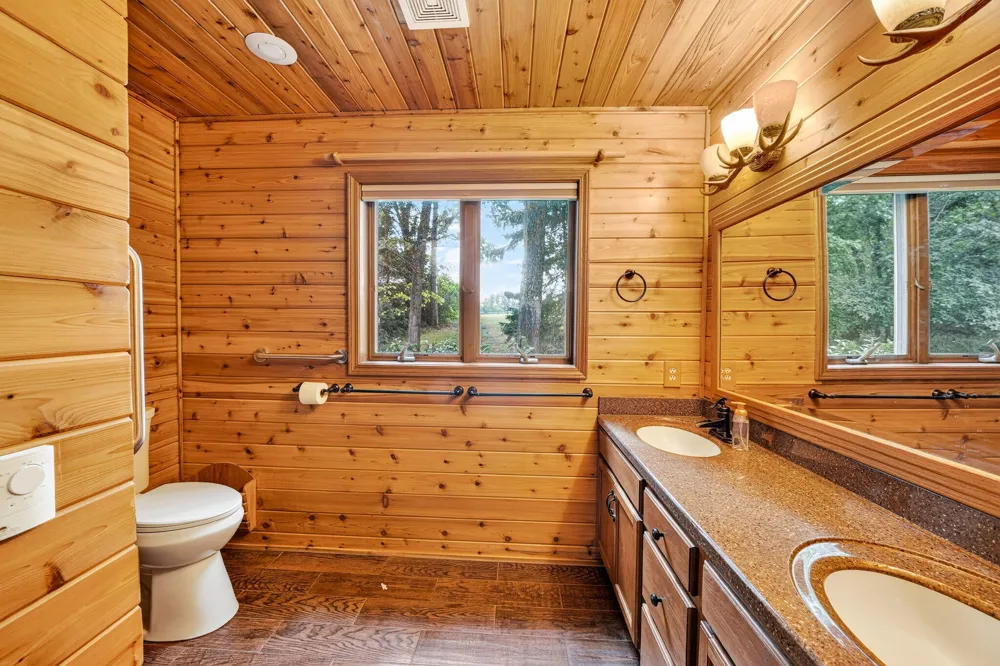 61519 Neaman Road Lockport Township, MI 49042