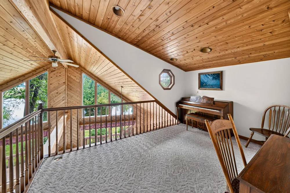 61519 Neaman Road Lockport Township, MI 49042
