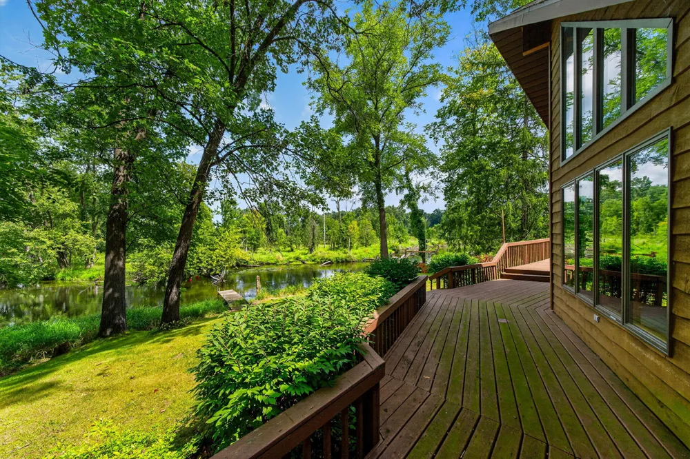 61519 Neaman Road Lockport Township, MI 49042
