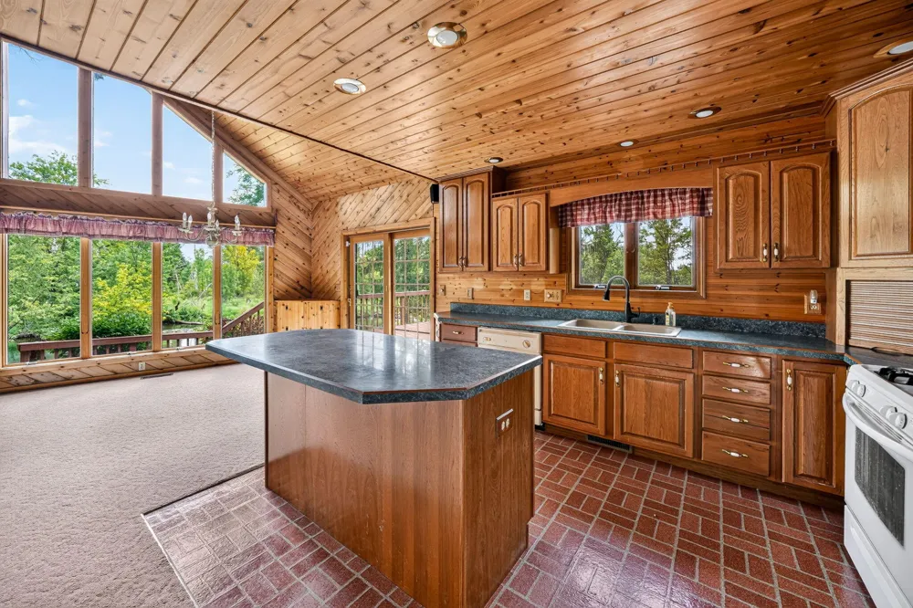 61519 Neaman Road Lockport Township, MI 49042