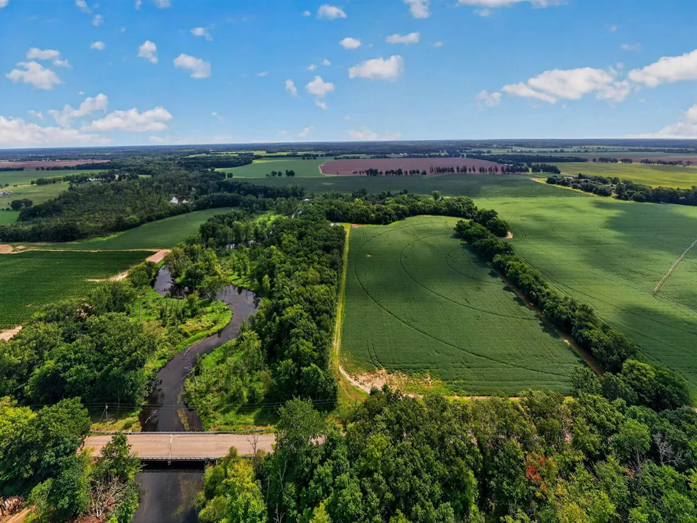 61519 Neaman Road Lockport Township, MI 49042