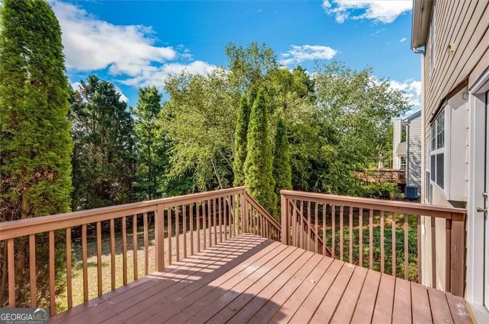 11585 Crossington RD Johns Creek, GA 30005