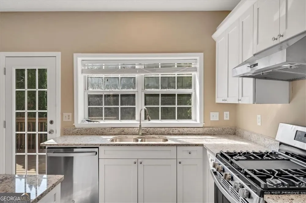 11585 Crossington RD Johns Creek, GA 30005