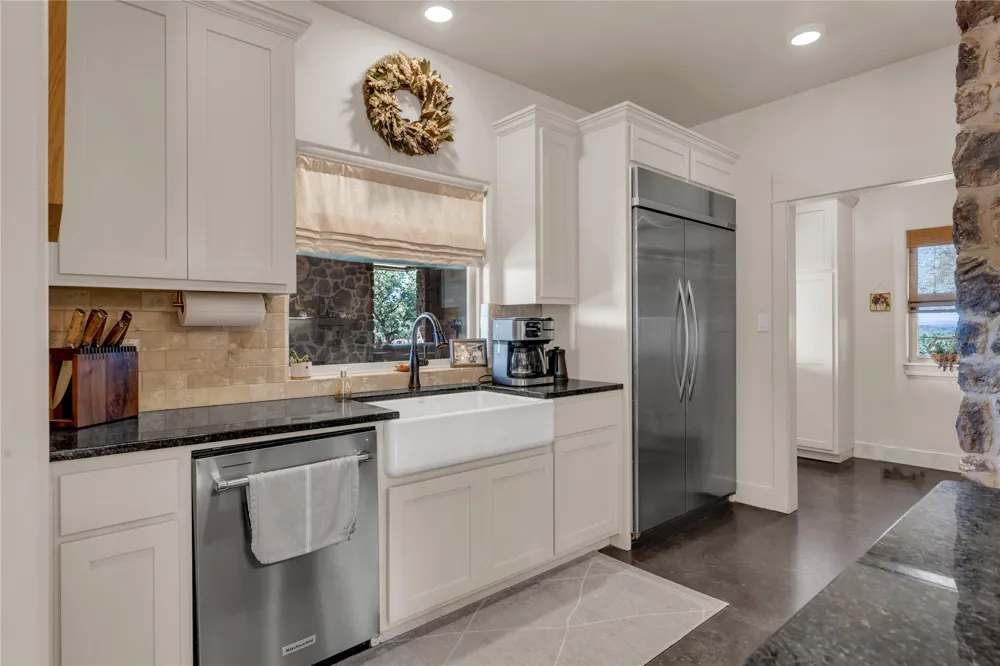 400 Darby Lane Llano, TX 78643