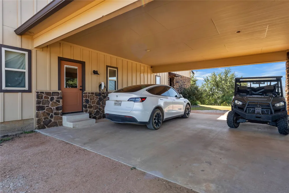 400 Darby Lane Llano, TX 78643