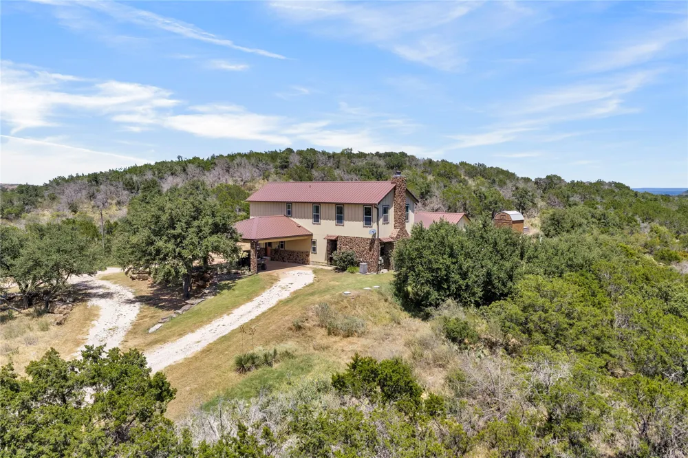 400 Darby Lane Llano, TX 78643