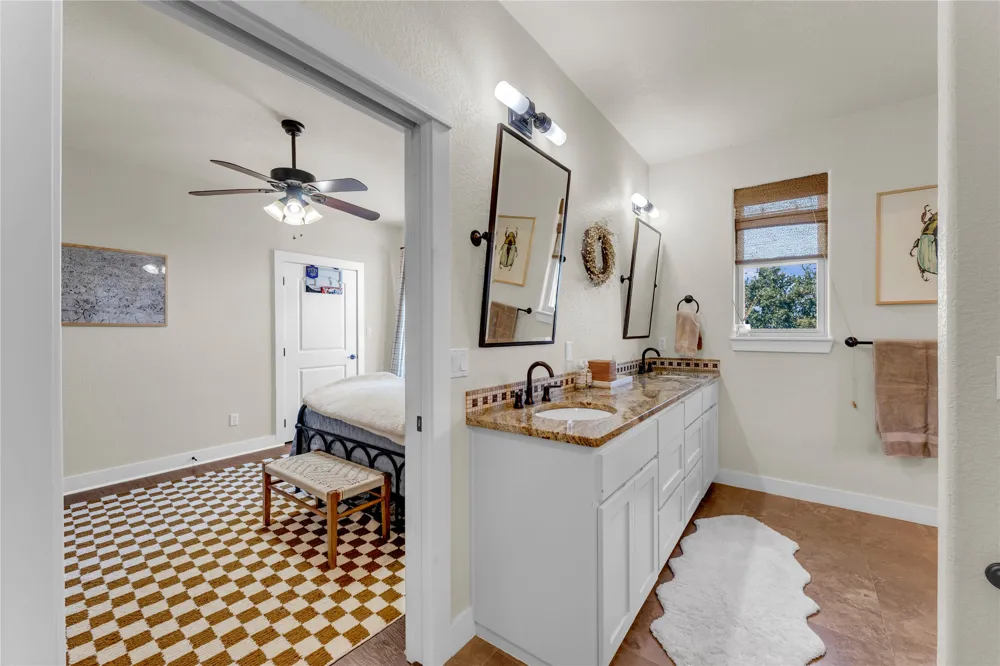 400 Darby Lane Llano, TX 78643