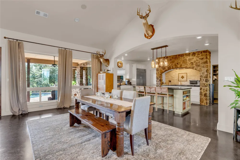 400 Darby Lane Llano, TX 78643