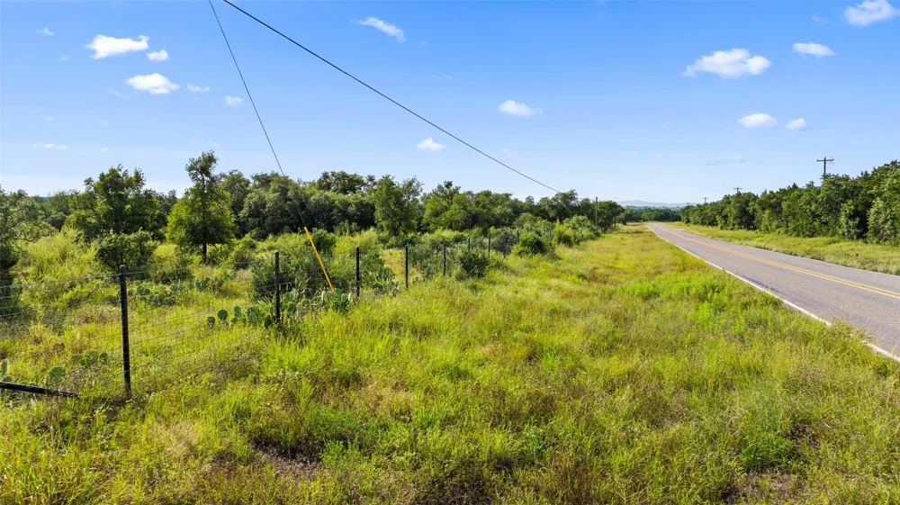 W RR 962 Round Mountain, TX 78663