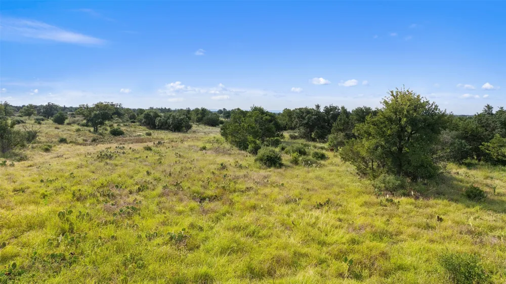 W RR 962 Round Mountain, TX 78663