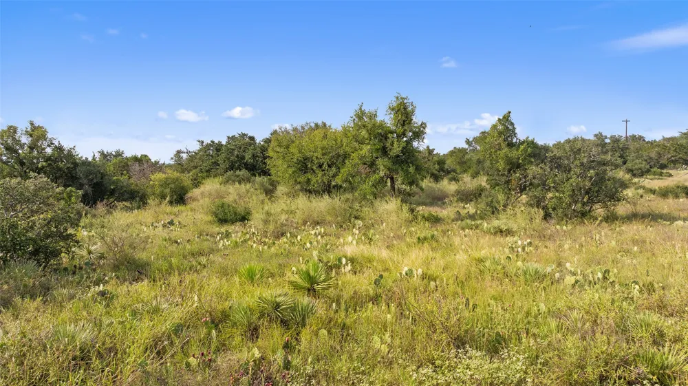 W RR 962 Round Mountain, TX 78663
