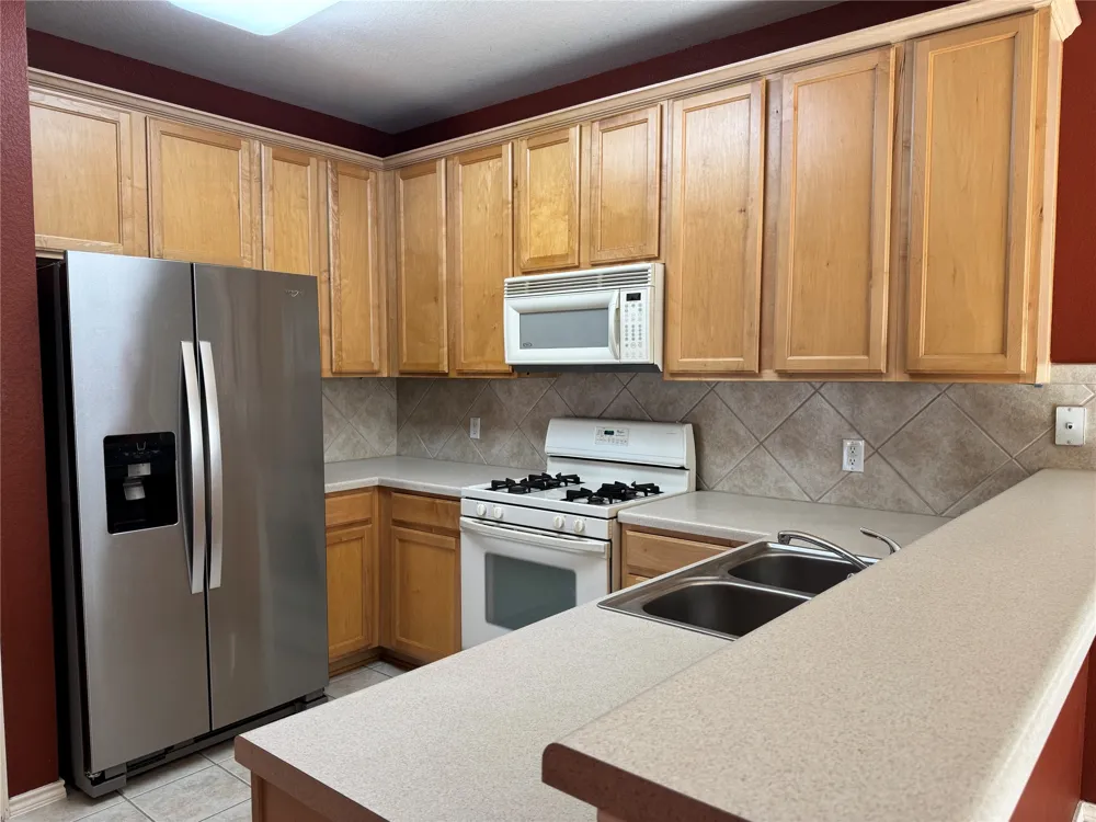 1900 Scofield Ridge Parkway #3503 Austin, TX 78727