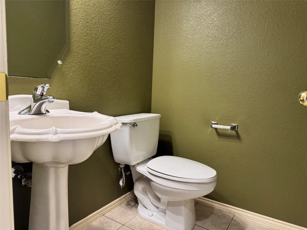 1900 Scofield Ridge Parkway #3503 Austin, TX 78727