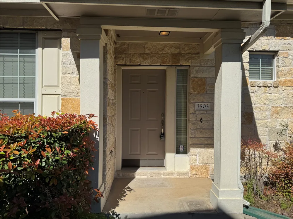 1900 Scofield Ridge Parkway #3503 Austin, TX 78727