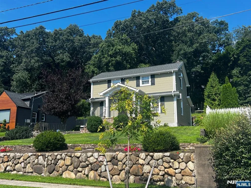 140 Watchung Drive Hawthorne, NJ 07506