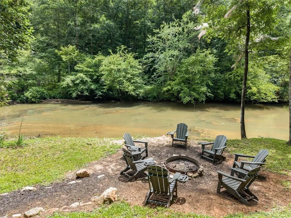 338 Woody Tucker Road Dawsonville, GA 30534