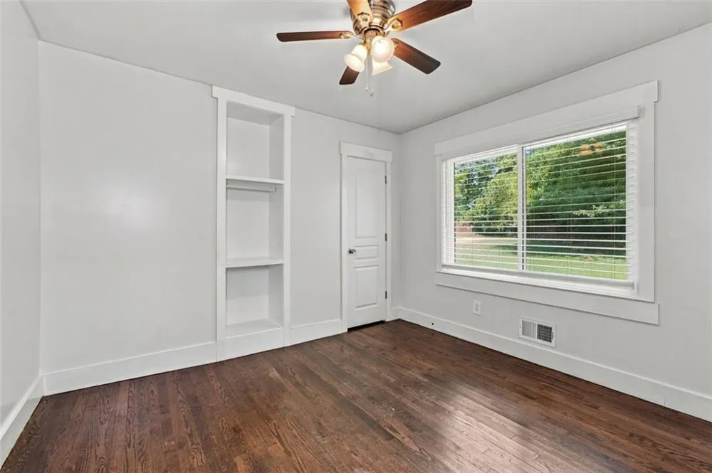 208 SE Yancy Drive SE Marietta, GA 30067