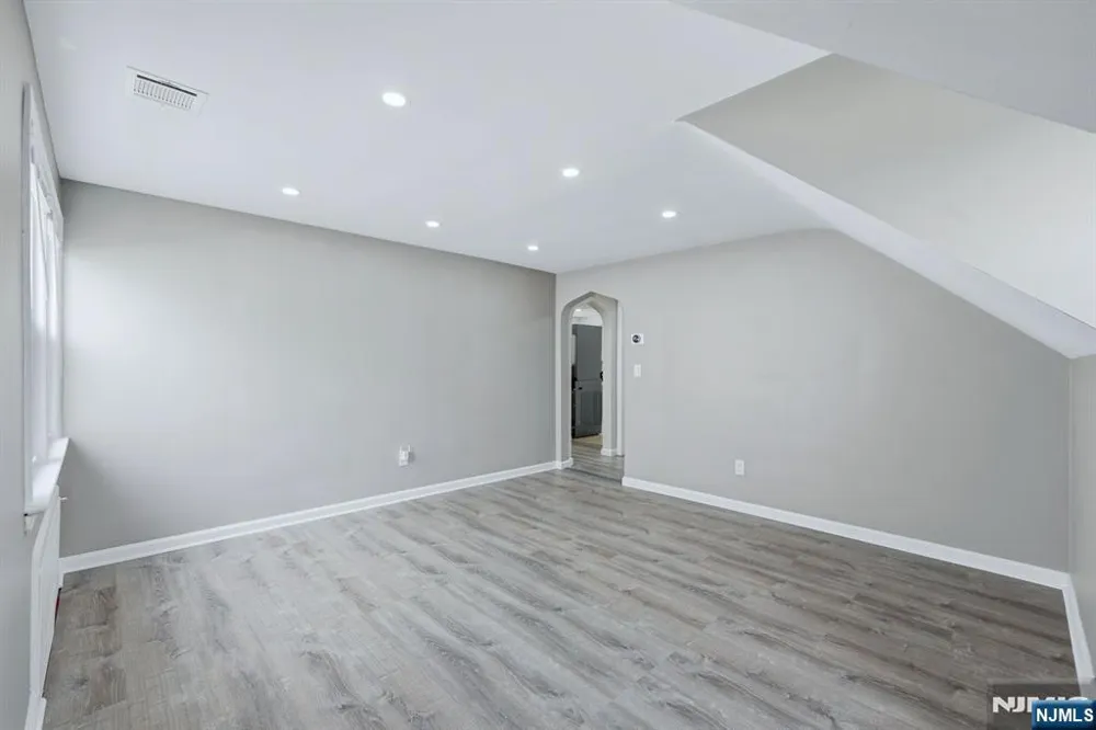 144 Kent Street Hackensack, NJ 07601