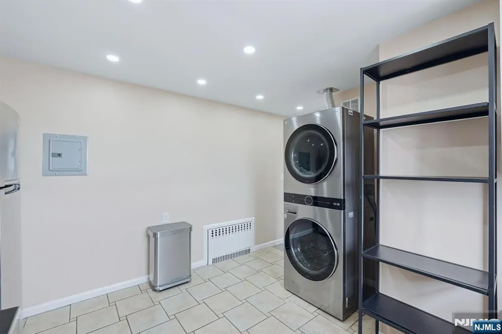 144 Kent Street Hackensack, NJ 07601