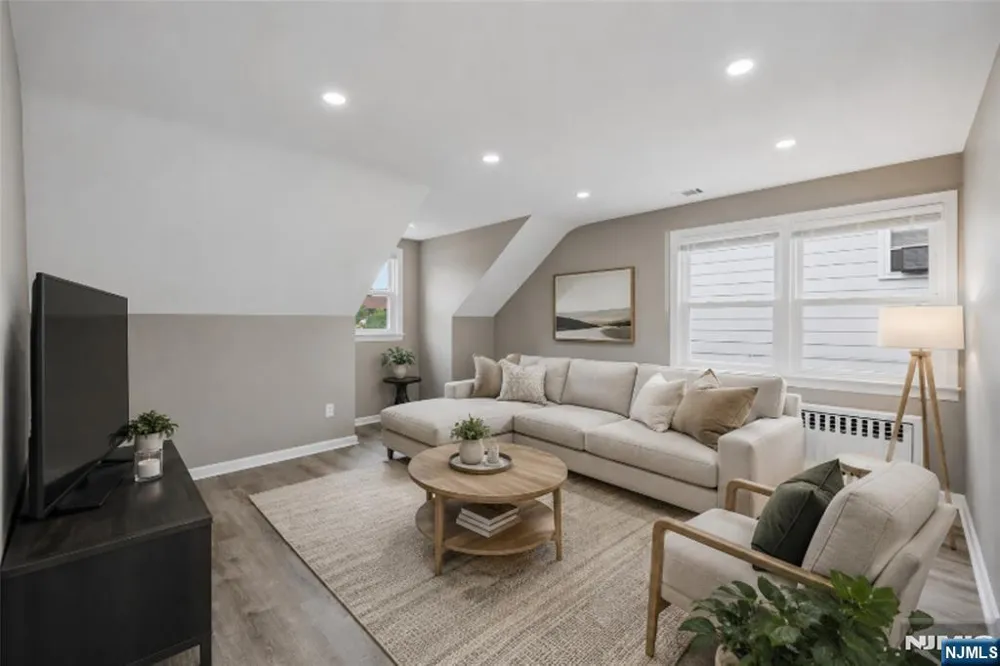 144 Kent Street Hackensack, NJ 07601