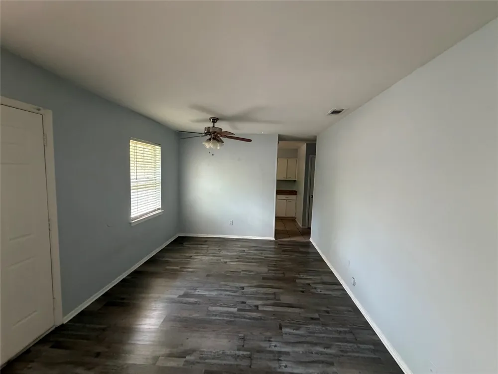 306 Evelyn Drive Garland, TX 75042