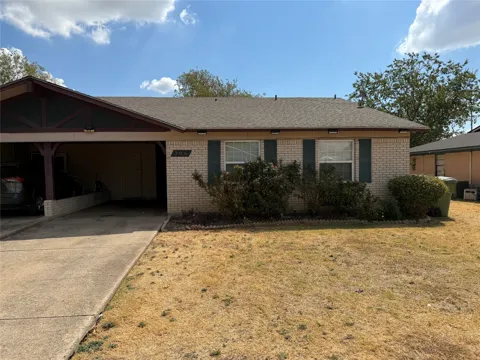 306 Evelyn Drive
